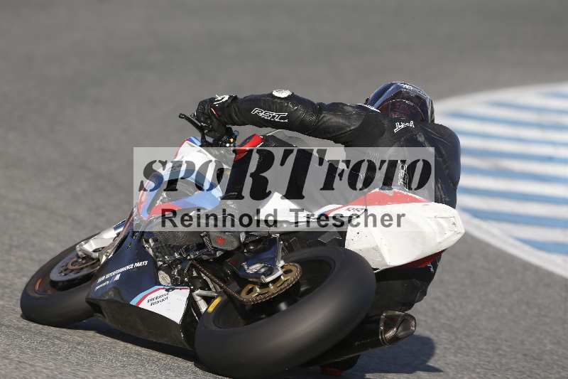 /Archiv-2025/01 24.-27.01.2025 Moto Center Thun Jerez/schwarz-black/110